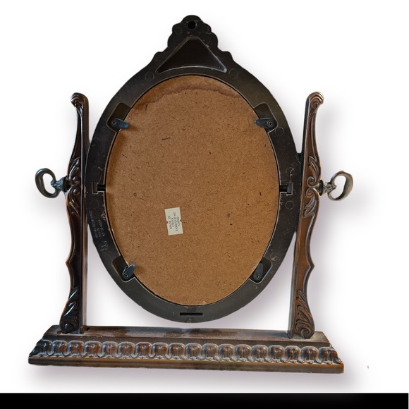 British registered design swivel oval mirror - Picture 2 of 2